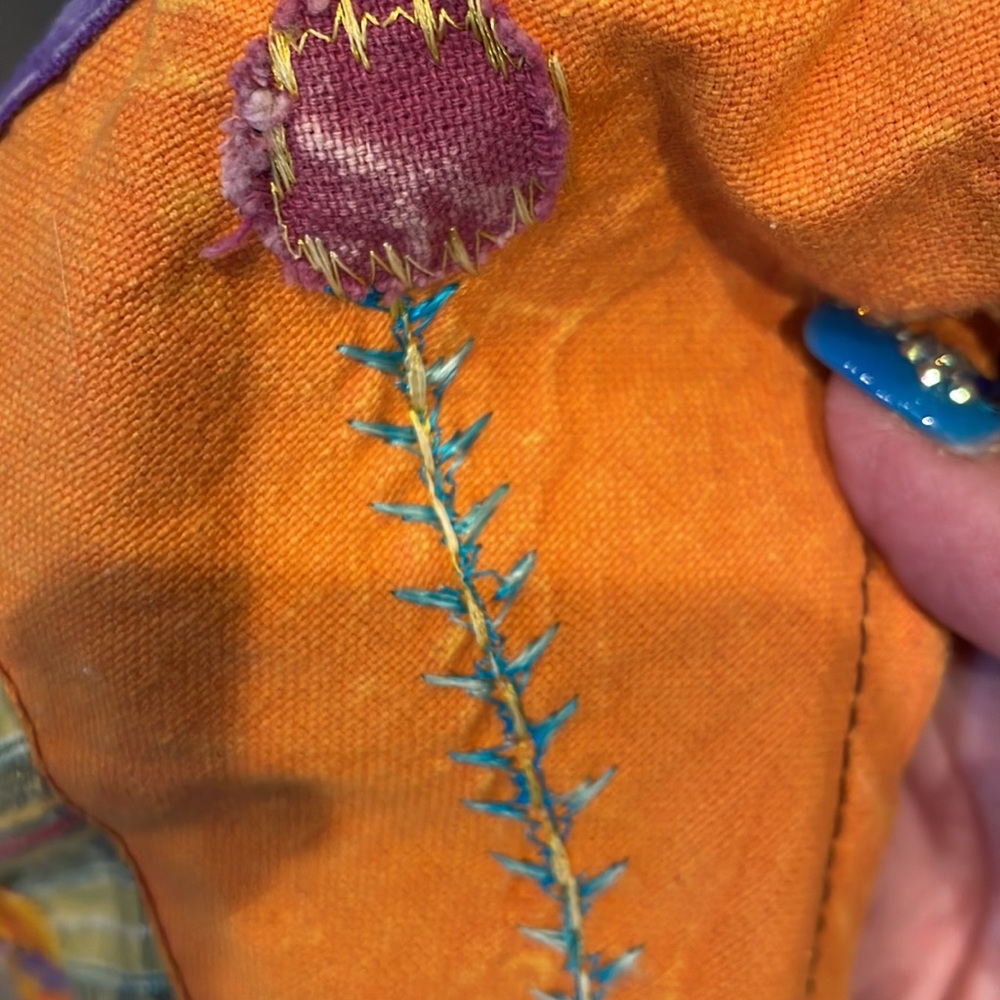 Handbag - Picture 9 of 9